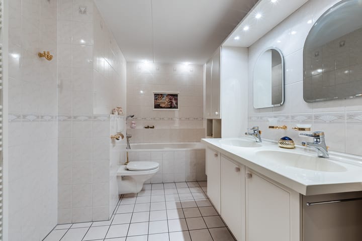 Foto 24 van Henriette Ronnerstraat 92