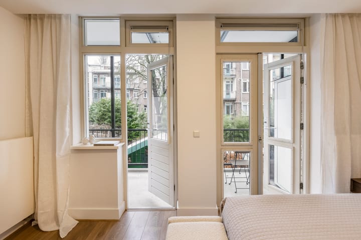 Photo 13 of Hofmeyrstraat 40-1