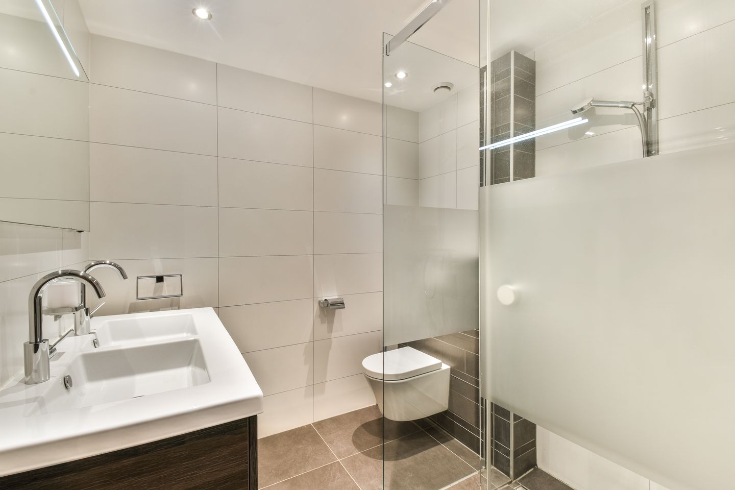 Photo 4 of van der Duynstraat 14