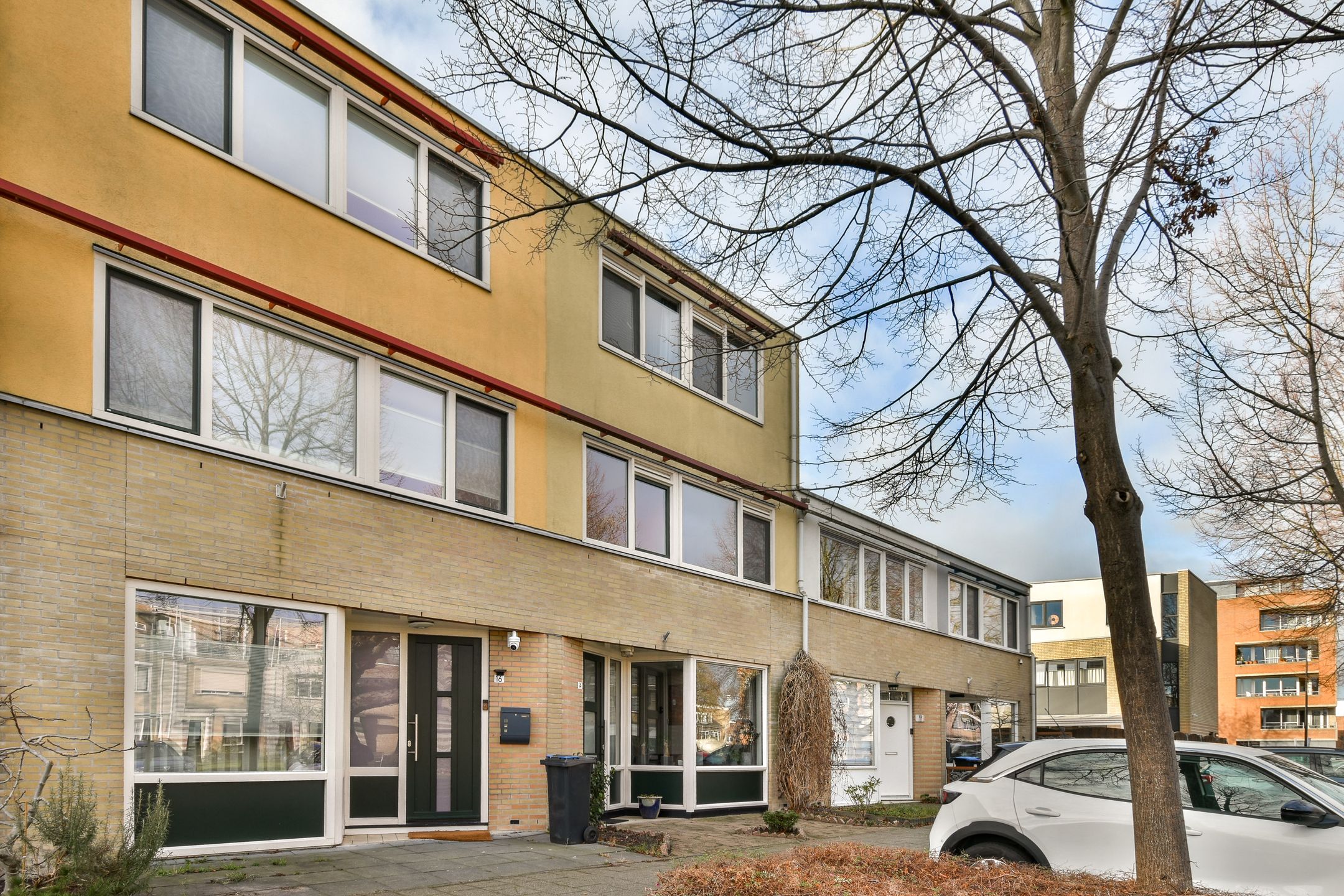 Photo 12 of van der Duynstraat 14