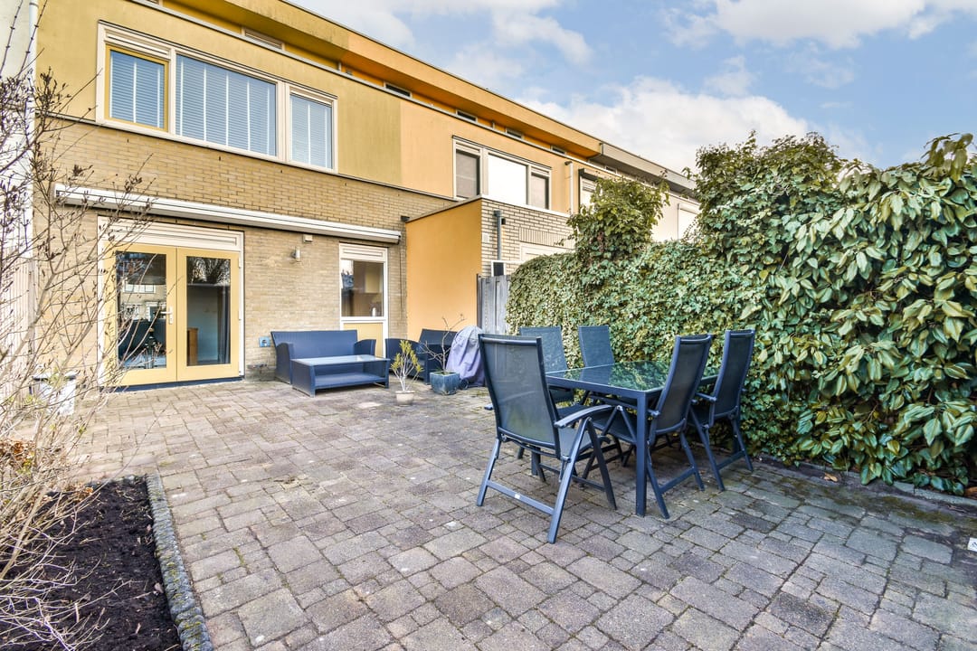 Photo 17 of van der Duynstraat 14