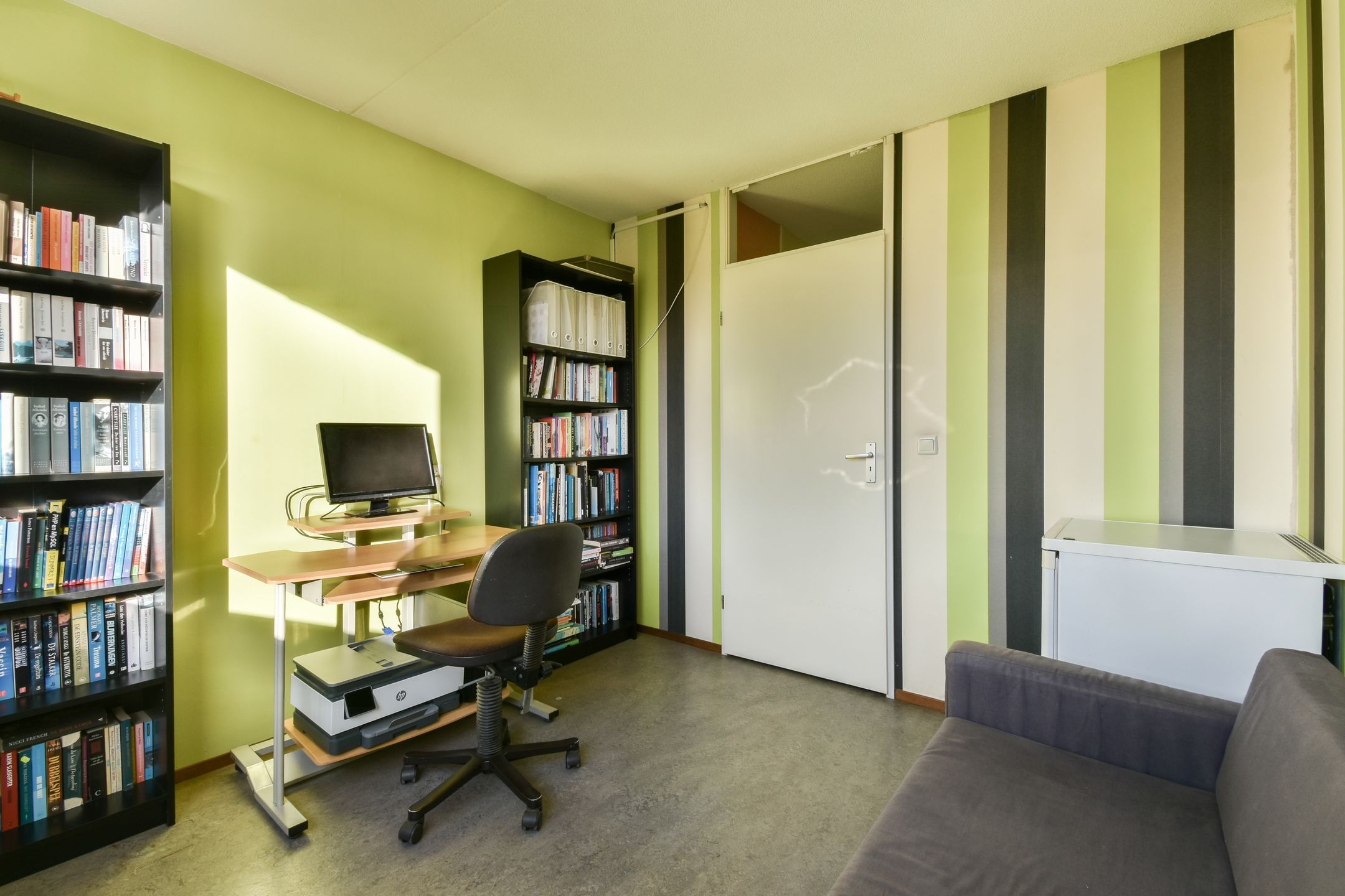 Photo 27 of van der Duynstraat 14