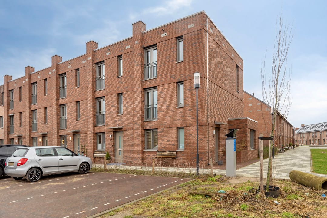 Foto 1 van Spijkstra-Bruijnhof 38
