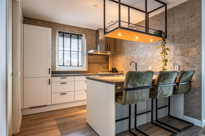 Foto 13 van Aronskelk 6