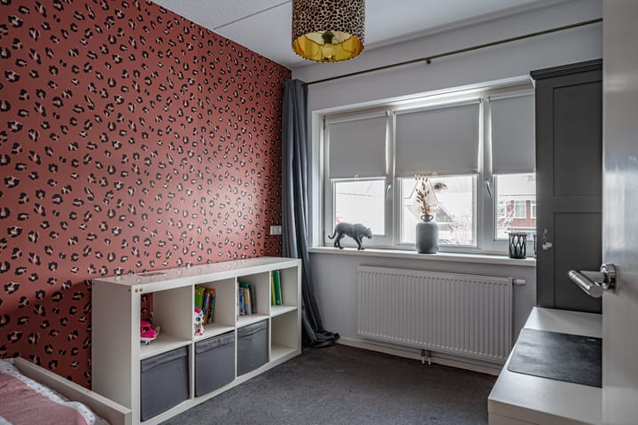 Foto 27 van Aronskelk 6