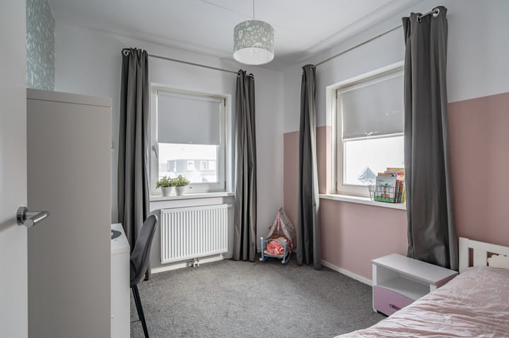 Foto 29 van Aronskelk 6