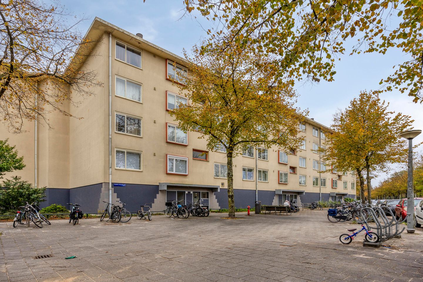 Photo 4 of Robert Fruinlaan 16-3