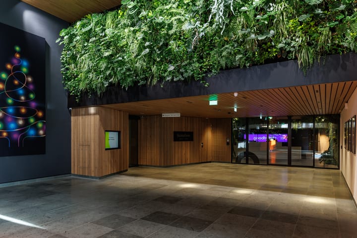 Foto 24 van Vincent van den Heuvellaan 113