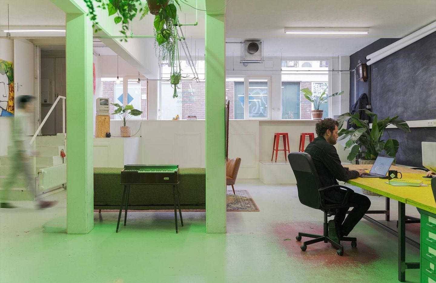 Bekijk foto 3 van Zes Huizenhof 30