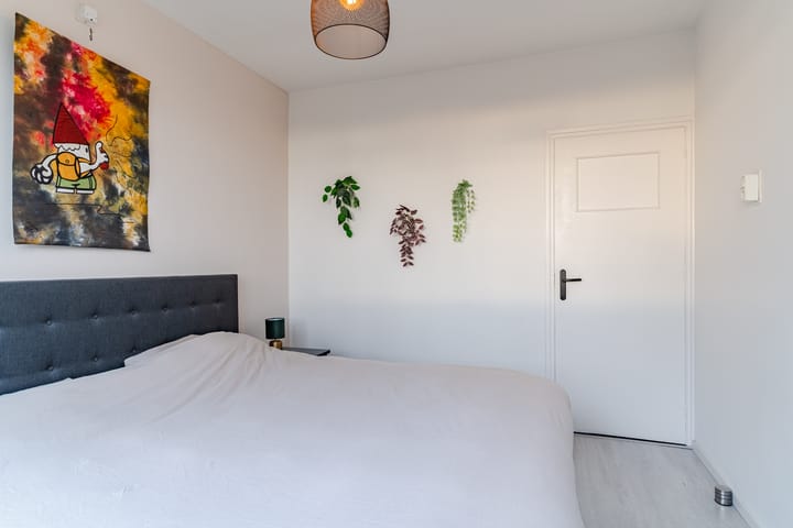 Foto 17 van Jan van Riebeeckstraat 136