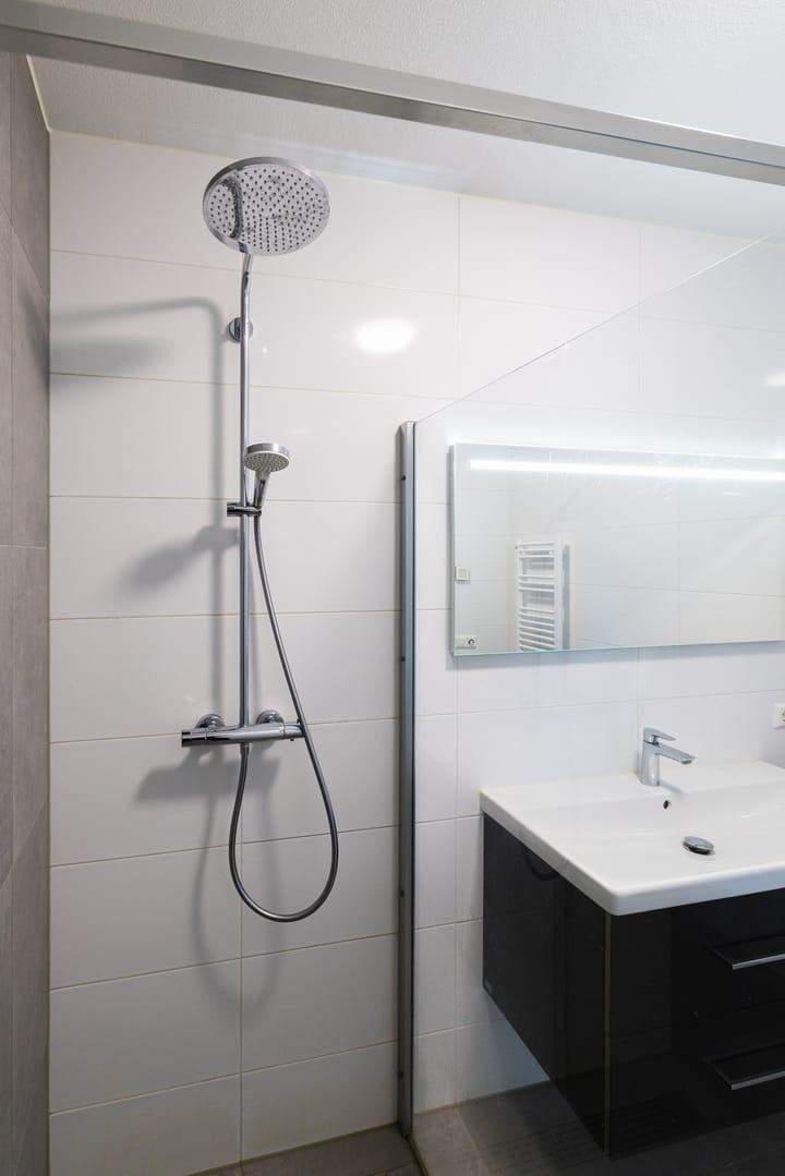 Foto 14 van Vincent van den Heuvellaan 273