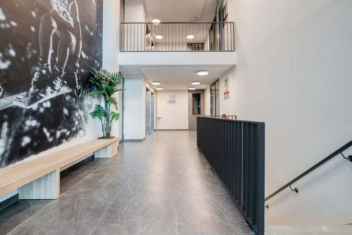 Foto 23 van Startbaan 80