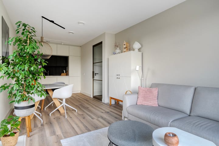 Foto 9 van Startbaan 80