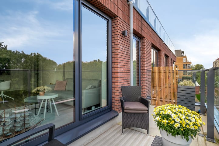 Foto 8 van Startbaan 80