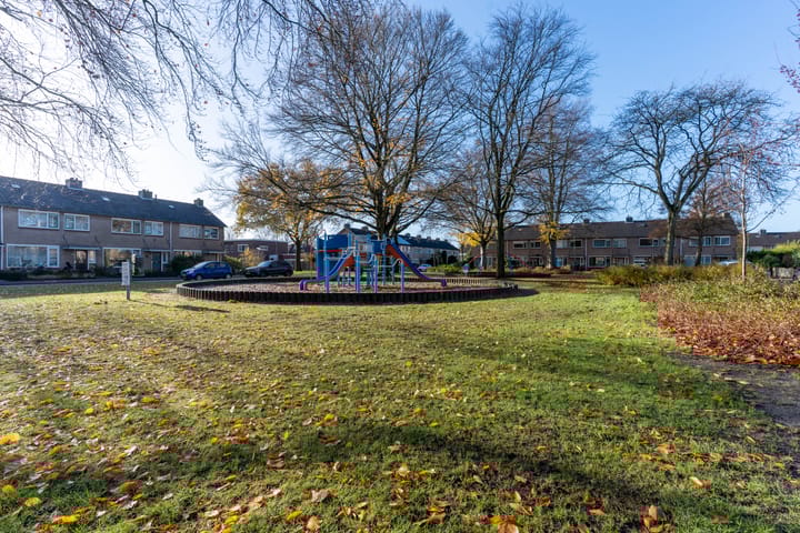 Foto 5 van van Maarenplein 6