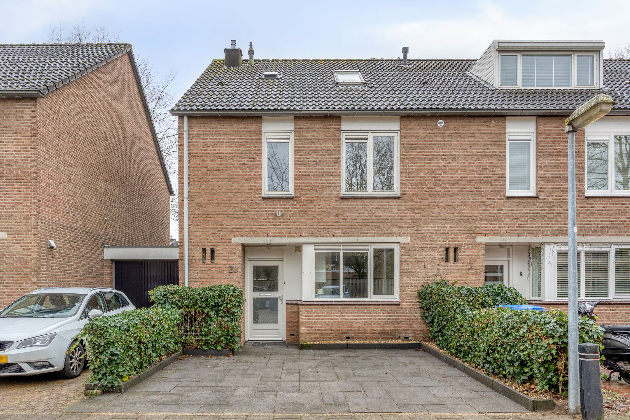 Buying a house in The Netherlands., Karperborch 23