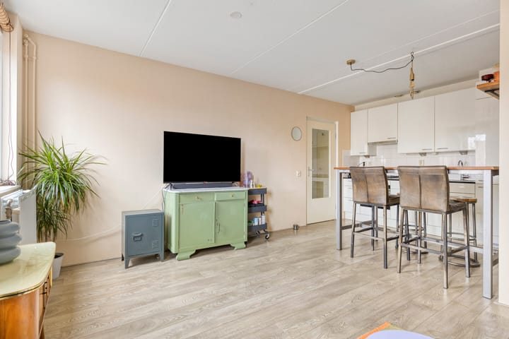 Foto 12 van Molukkenstraat 94-D