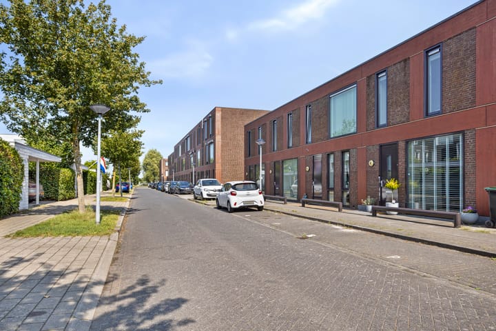 Photo 24 of Werpanker 8