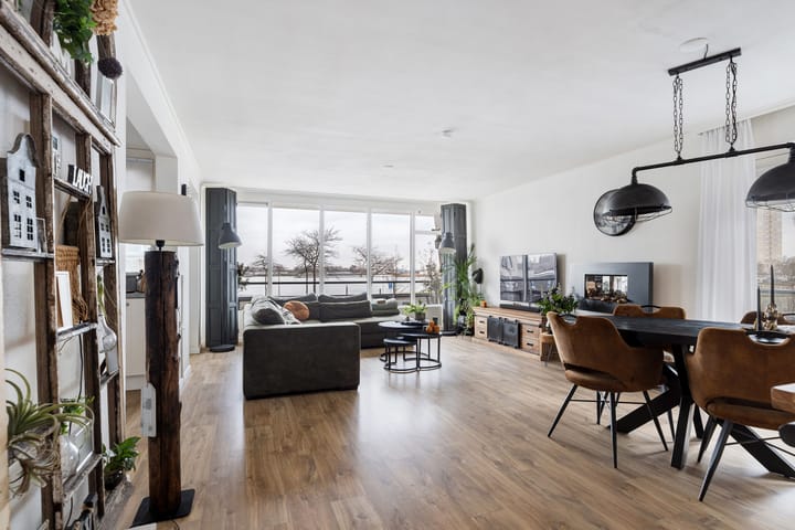 Foto 8 van Mistralstraat 19