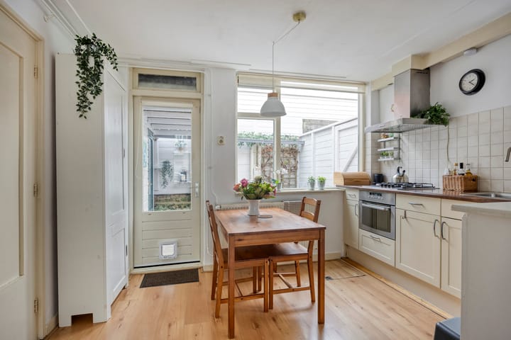 Foto 6 van Helper Oostsingel 75