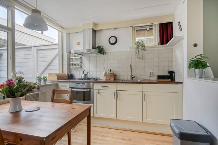 Foto 7 van Helper Oostsingel 75