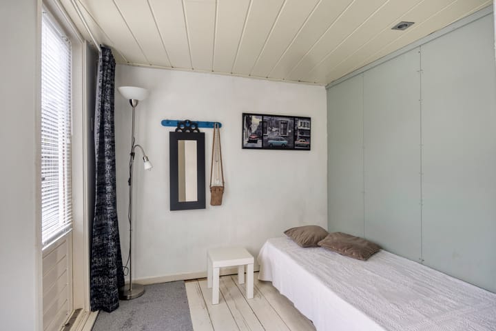 Foto 13 van Helper Oostsingel 75