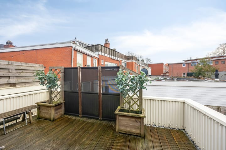 Foto 18 van Helper Oostsingel 75