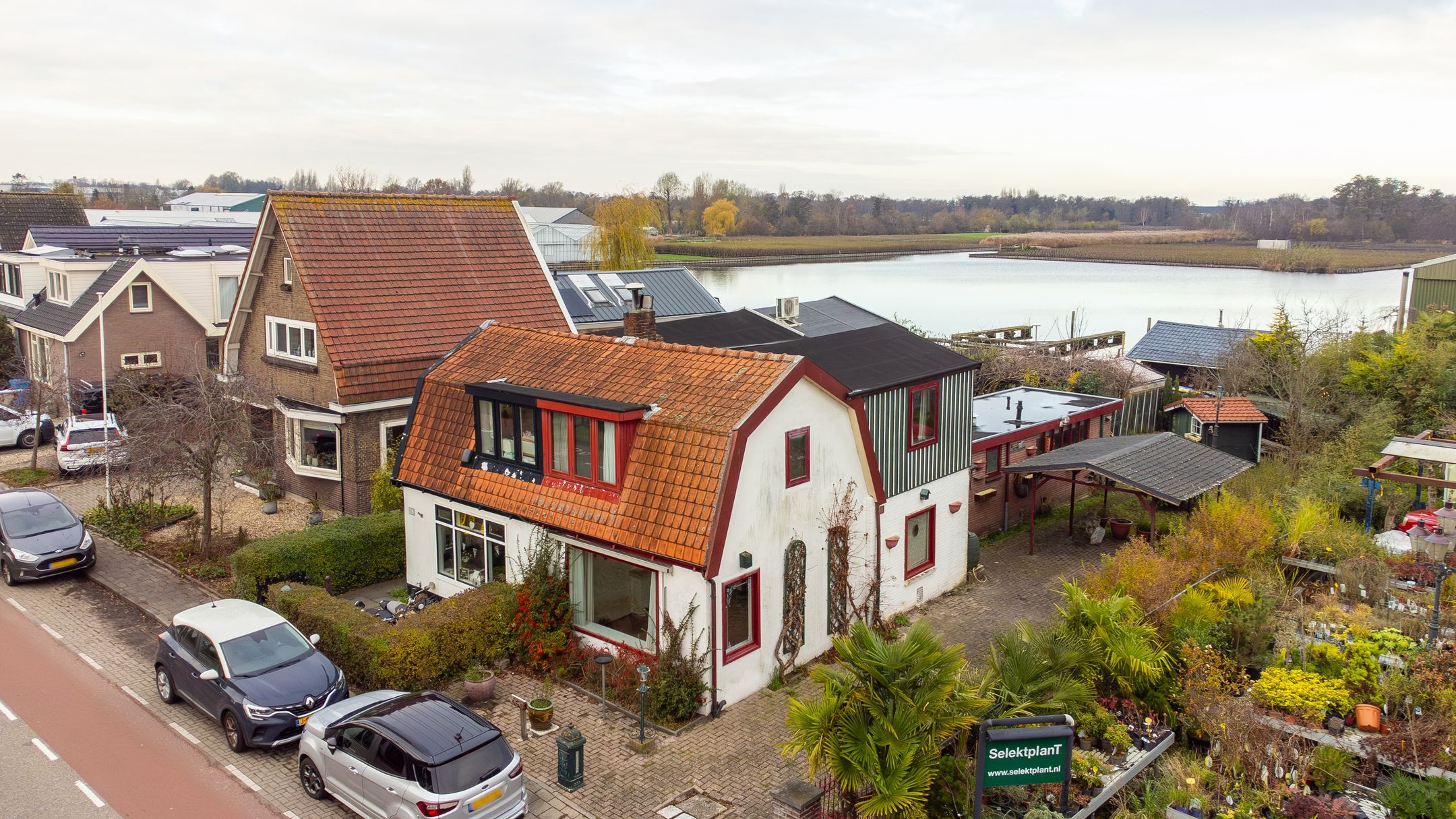 Buying a house in The Netherlands., Oosteinderweg 353