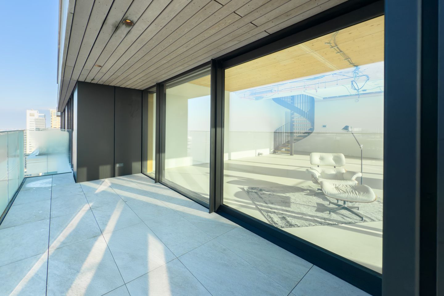 Photo 20 of Korte Ouderkerkerdijk 1-X1