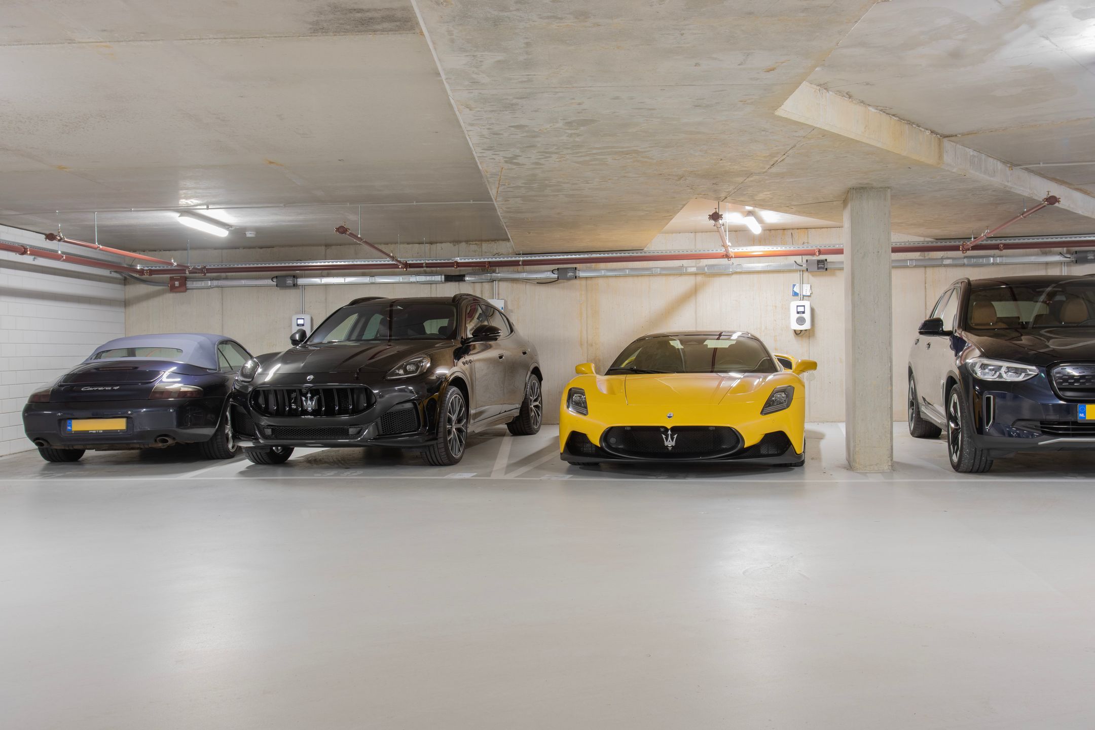 Photo 30 of Korte Ouderkerkerdijk 1-X1