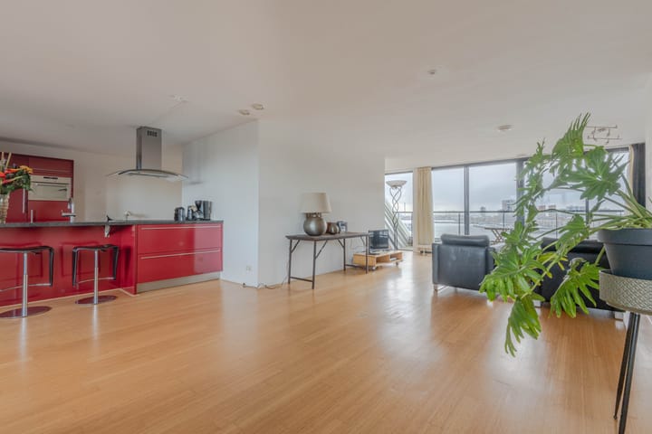 Foto 3 van Maashaven O.z. 227