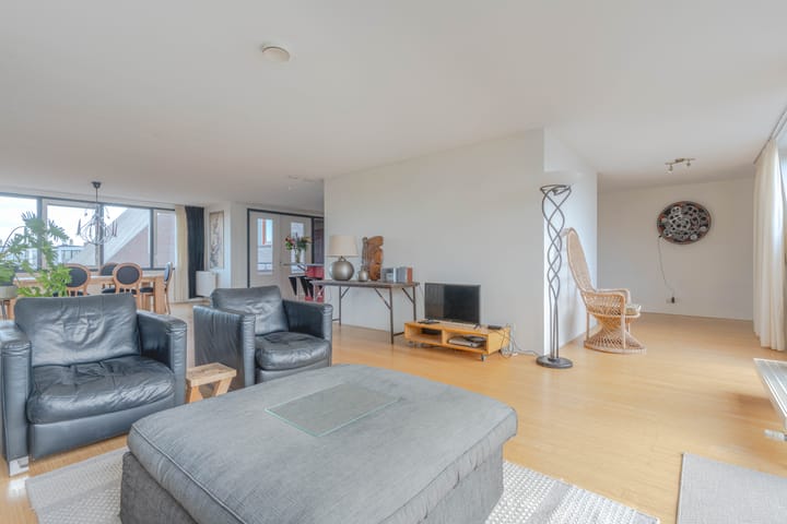 Foto 11 van Maashaven O.z. 227