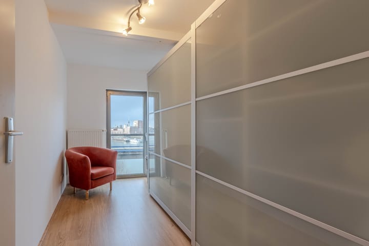 Foto 26 van Maashaven O.z. 227