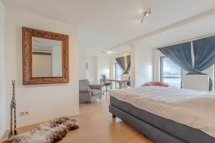 Foto 20 van Maashaven O.z. 227