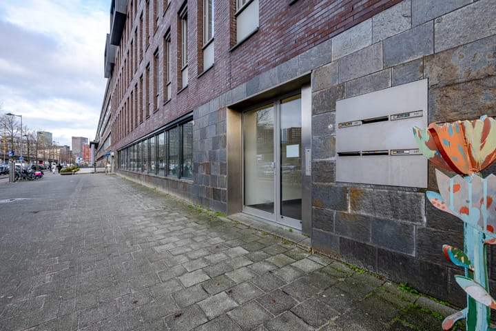 Foto 39 van Maashaven O.z. 227