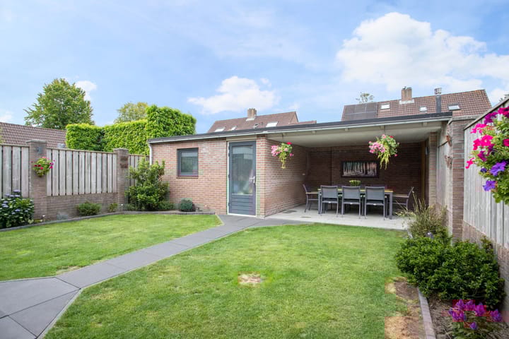 Foto 2 van Wagenmaker 26