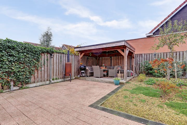 Foto 33 van Kanaaljuffer 2