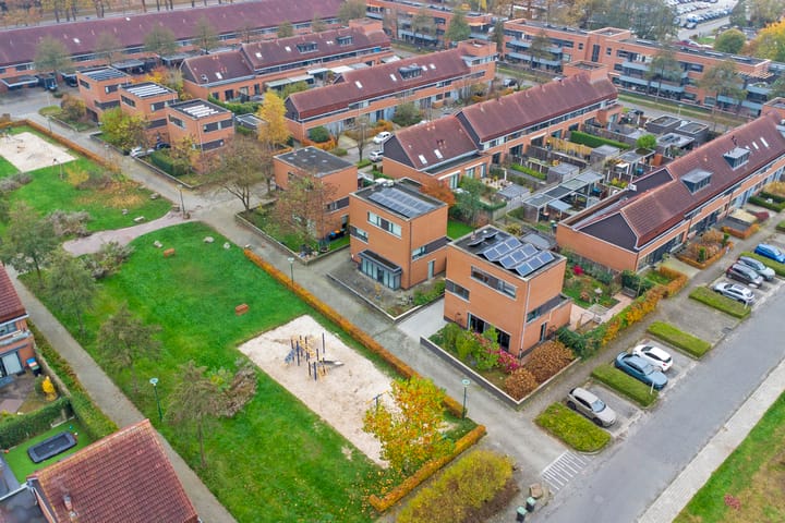 Foto 41 van Kanaaljuffer 2