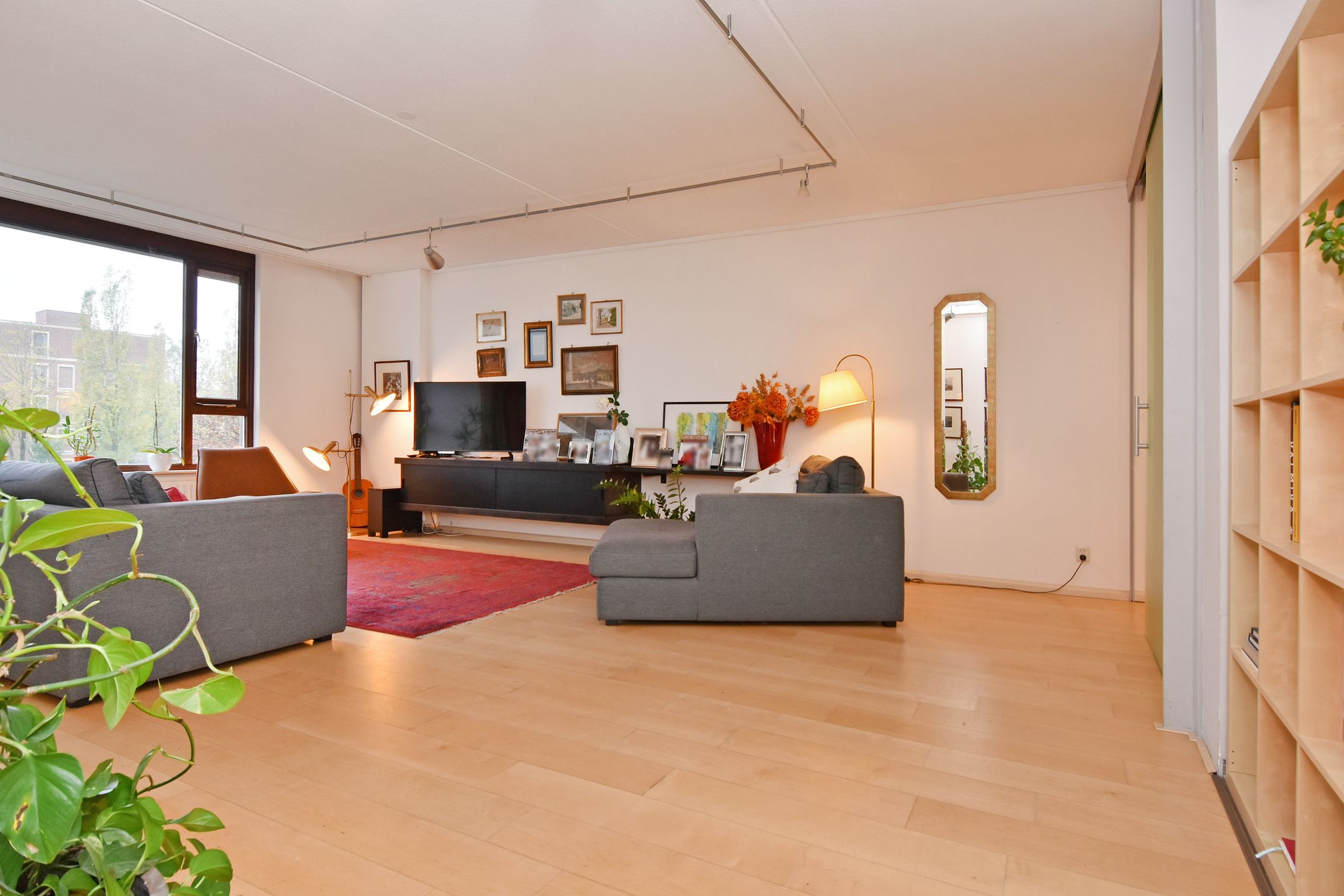 Foto 12 van Sirtemastraat 327