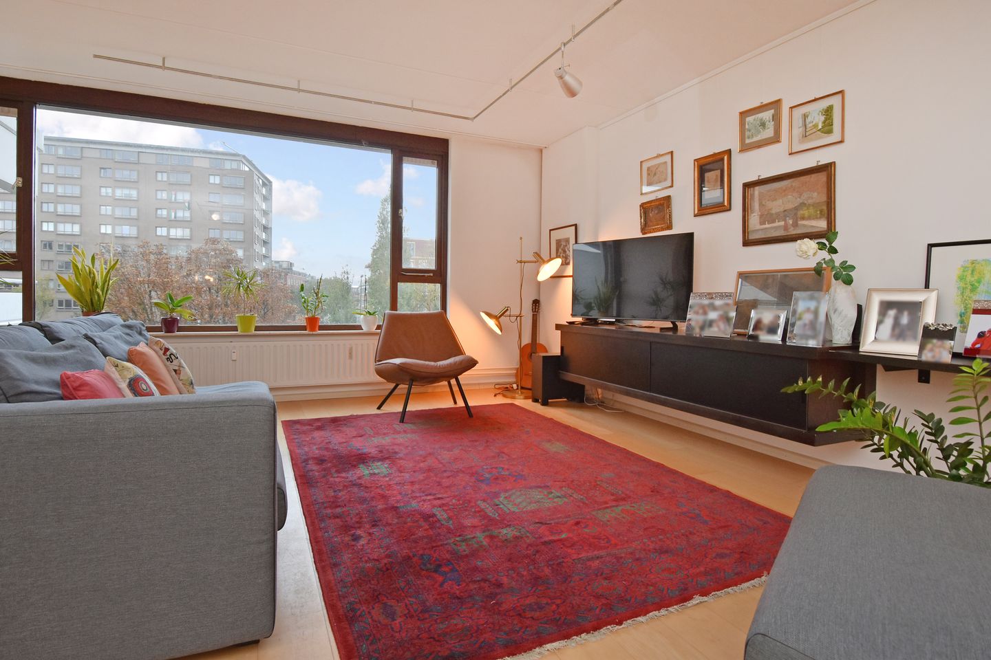 Foto 10 van Sirtemastraat 327