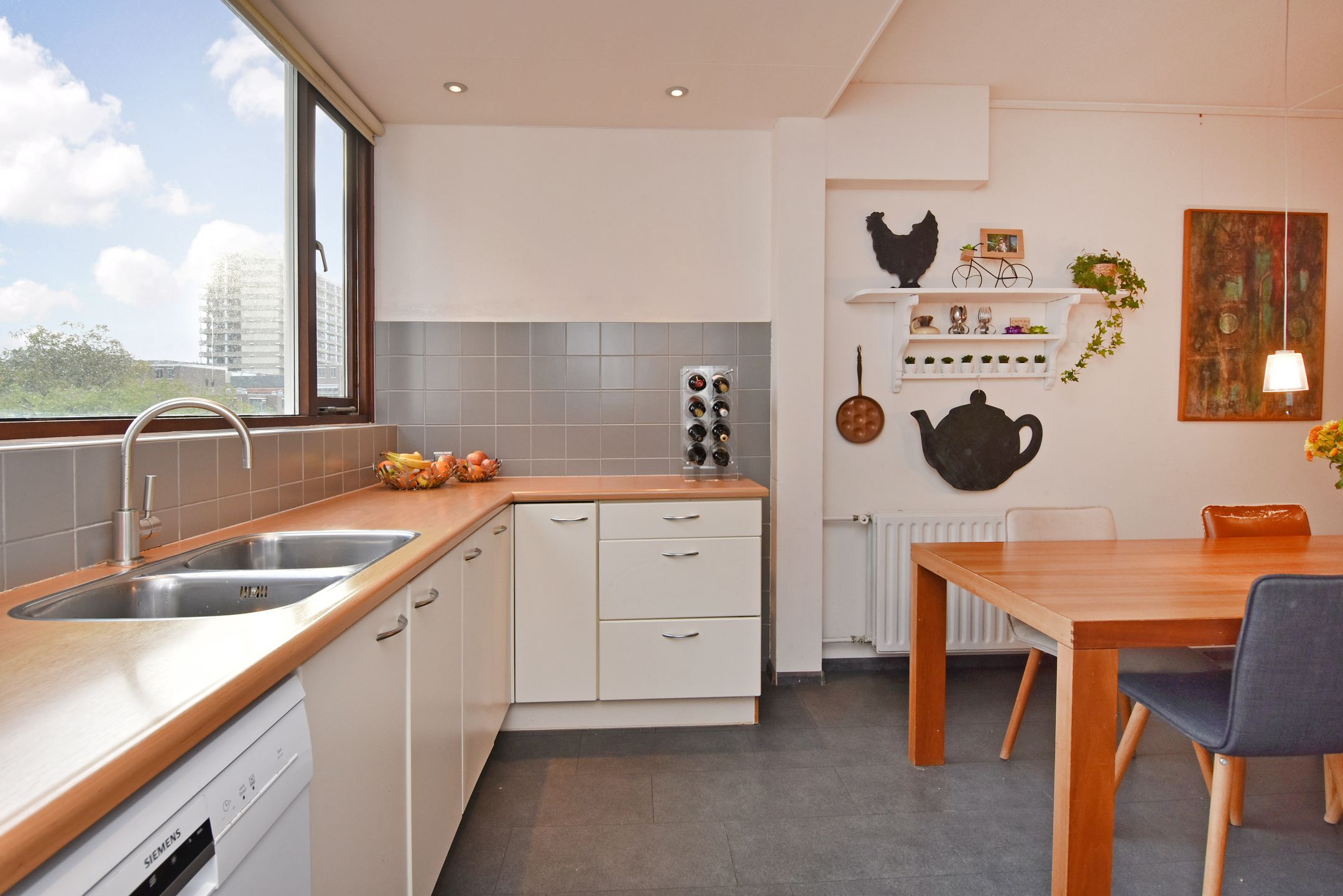 Foto 27 van Sirtemastraat 327