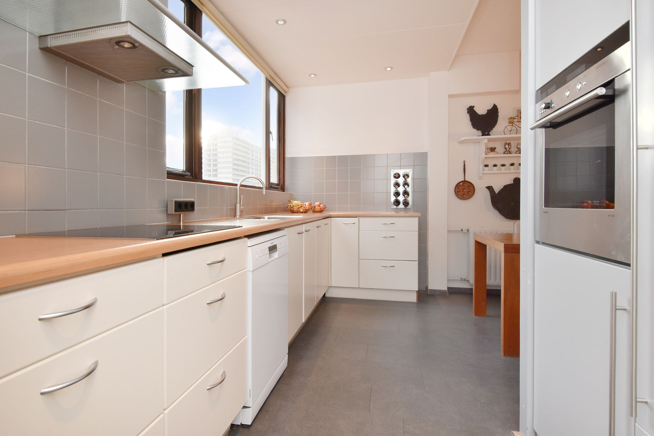 Foto 30 van Sirtemastraat 327