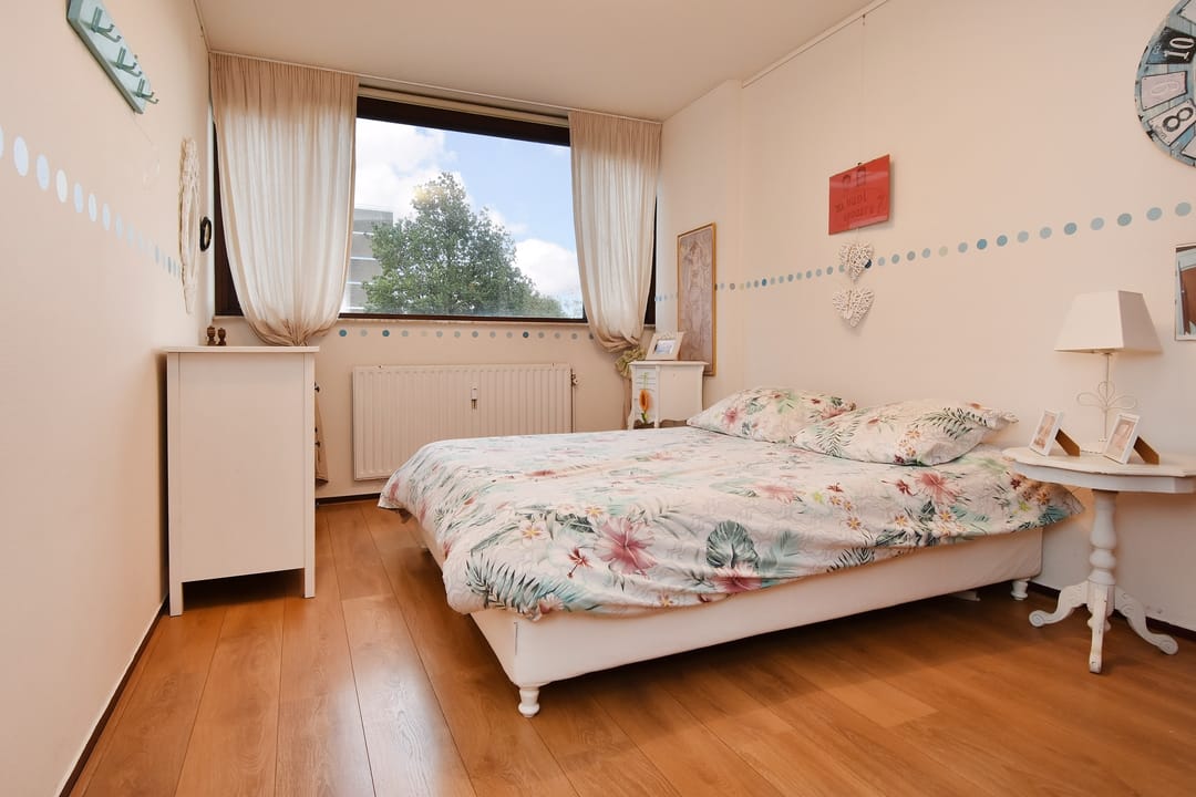 Foto 37 van Sirtemastraat 327