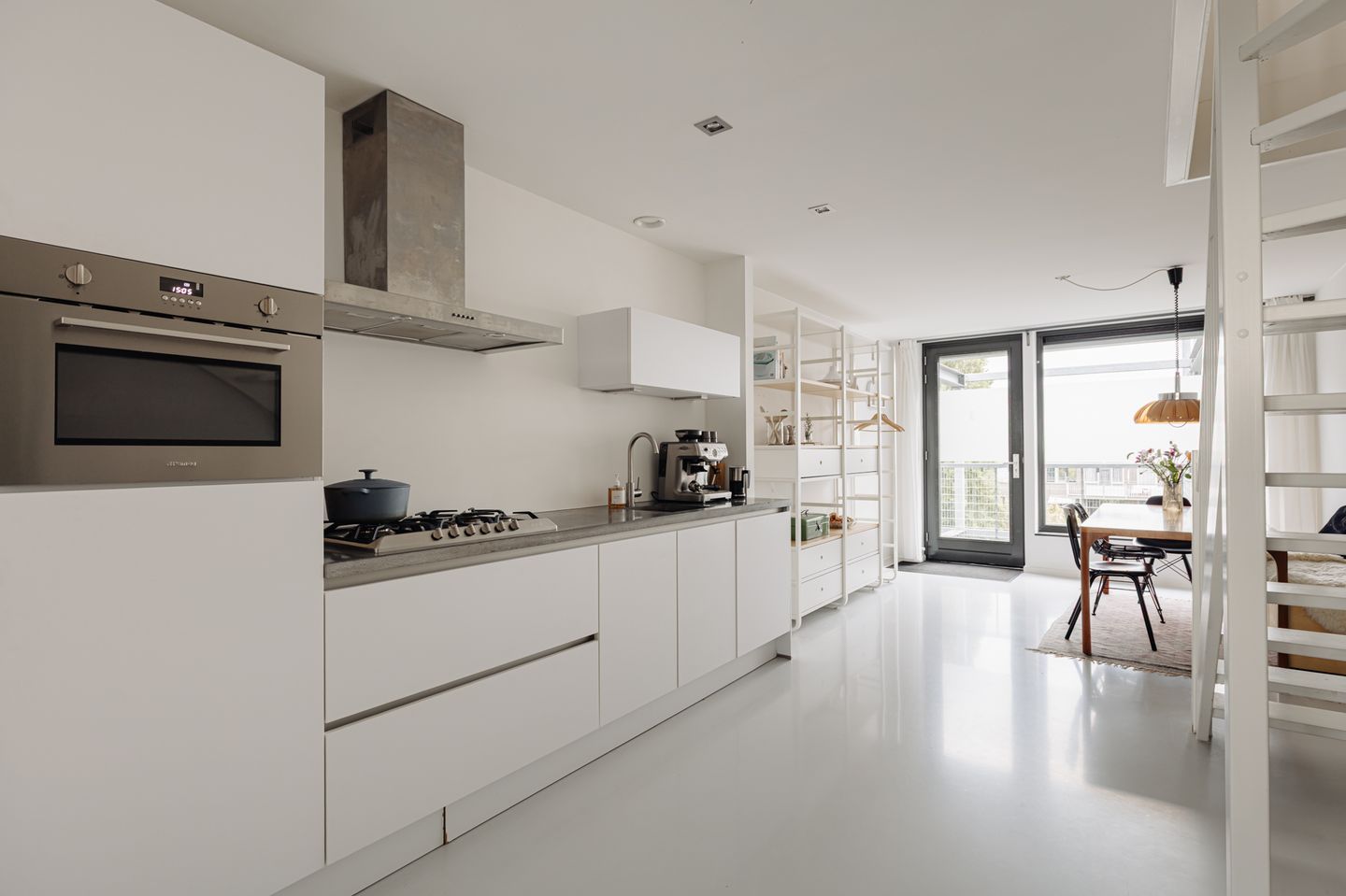 Foto 4 van Nieuwpoortstraat 86-D16