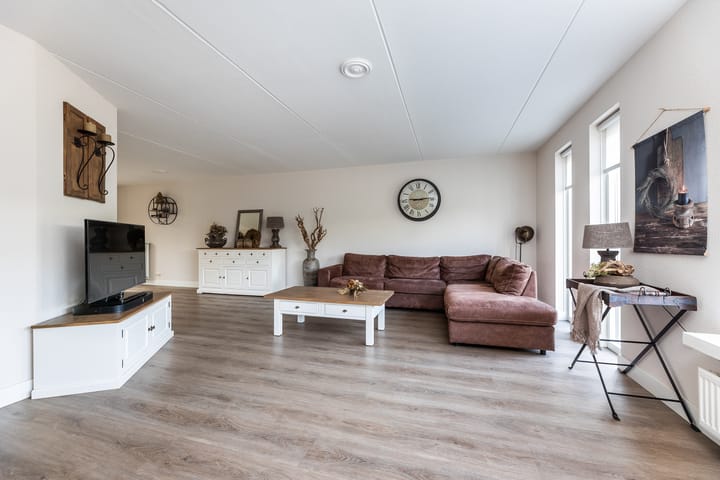 Foto 12 van Adolf van Nassaustraat 12