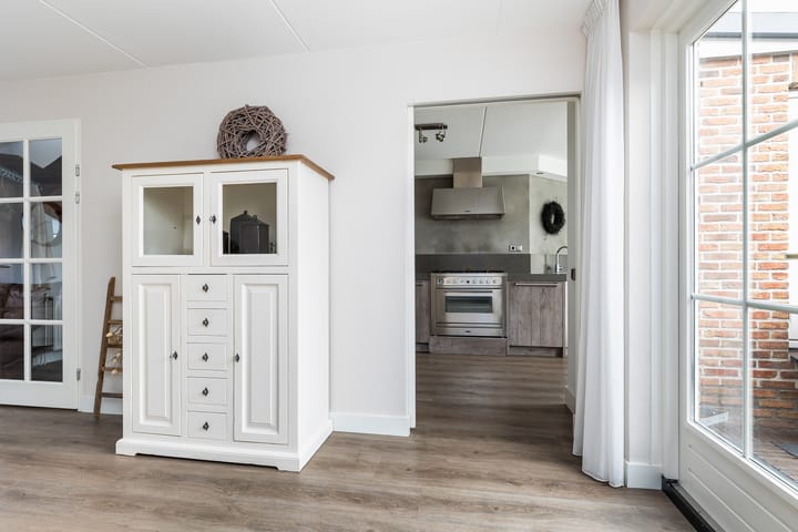 Foto 18 van Adolf van Nassaustraat 12