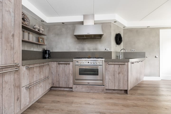 Foto 19 van Adolf van Nassaustraat 12