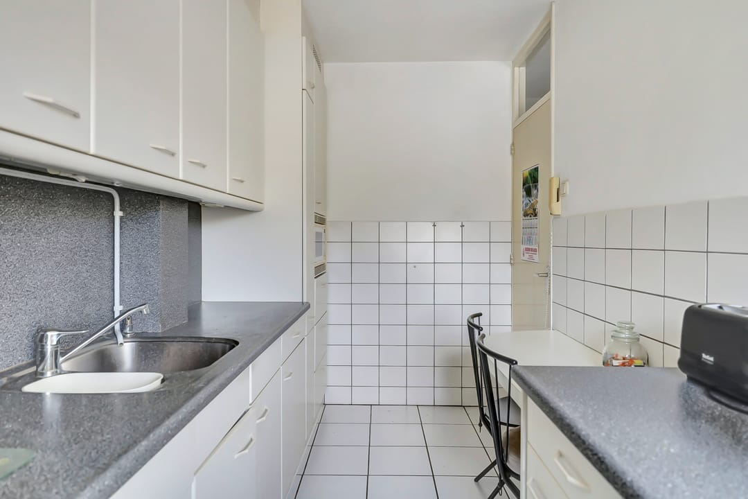 Foto 28 van Roosstraat 16