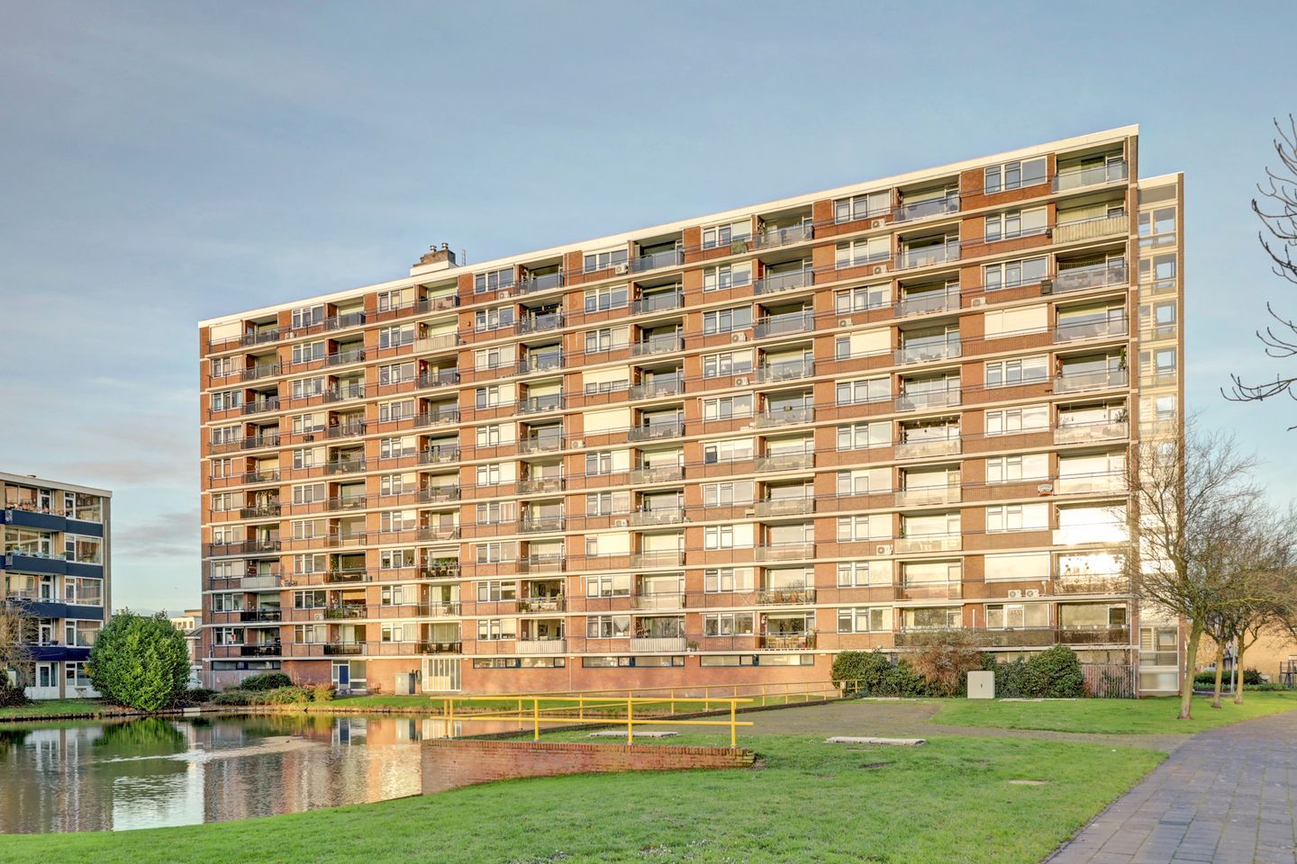 Foto 44 van Roosstraat 16