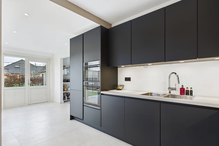 Foto 18 van Ruysdaelstraat 9